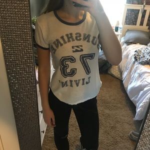White Billabong tee